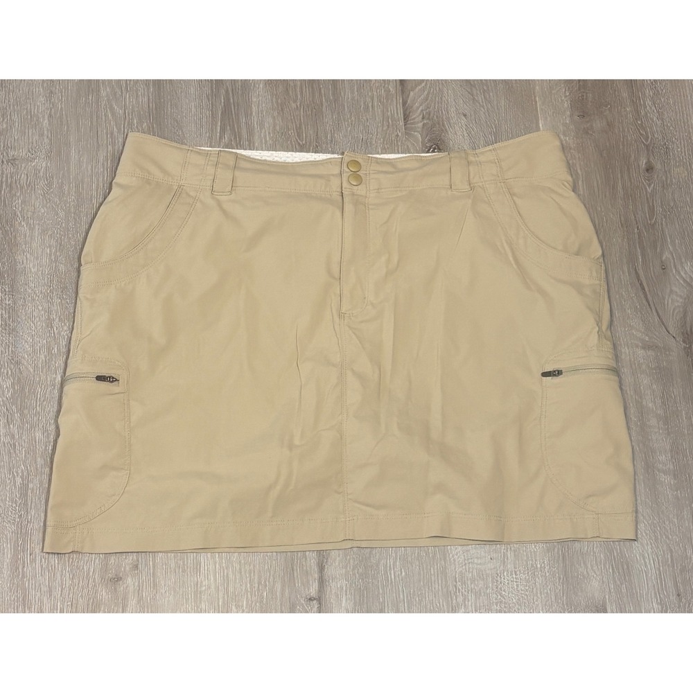 LL Bean Vista Camp Skort Womens 16 Reg Tan Khaki Hiking Cargo Skirt
